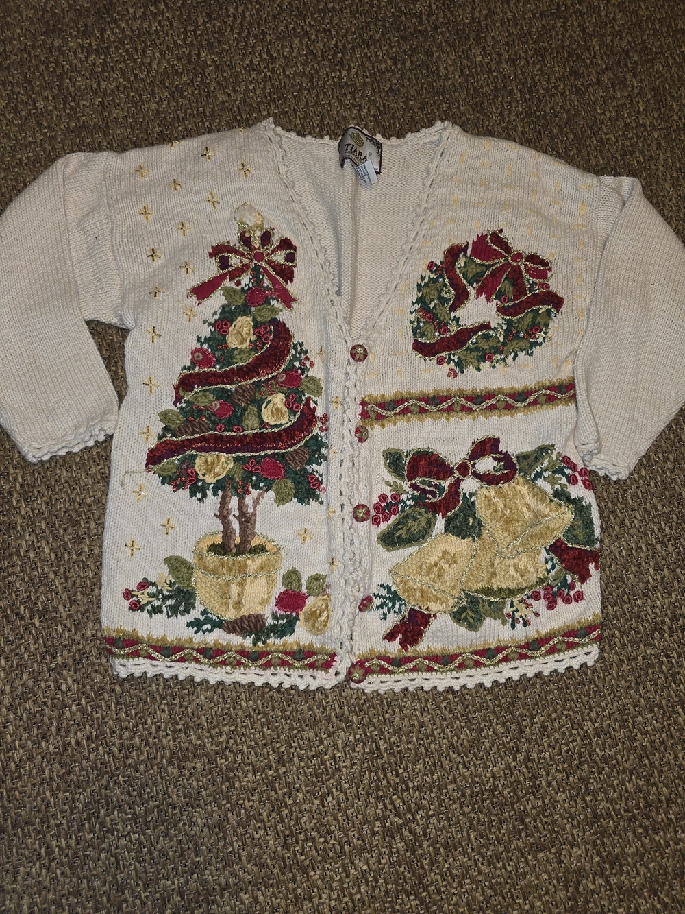 Tiara International Vintage Embroidered Holiday Cardigan
